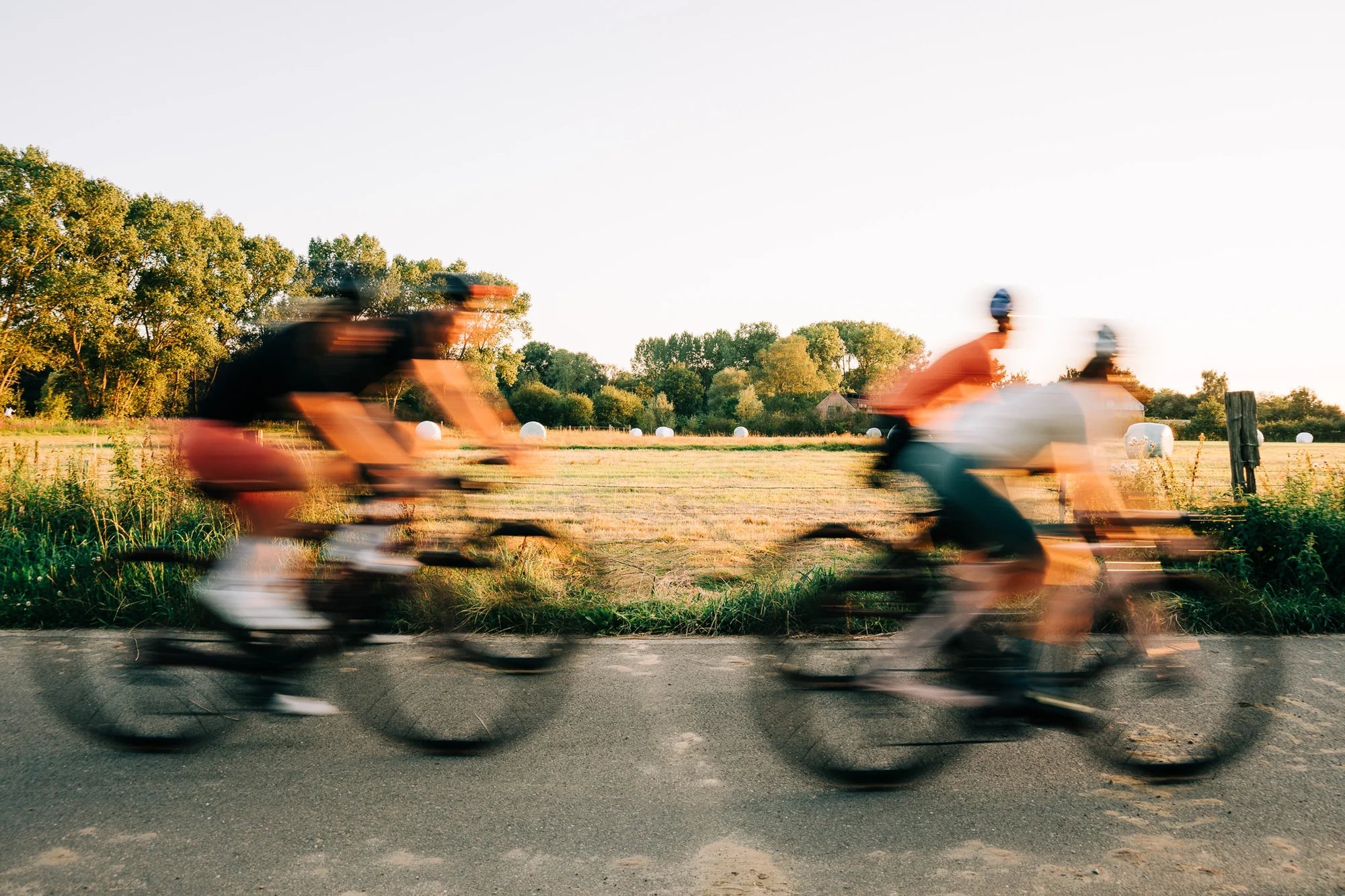 Peloton de Paris - Cycling Apparel – VeloLifestyle 𝗯𝘆