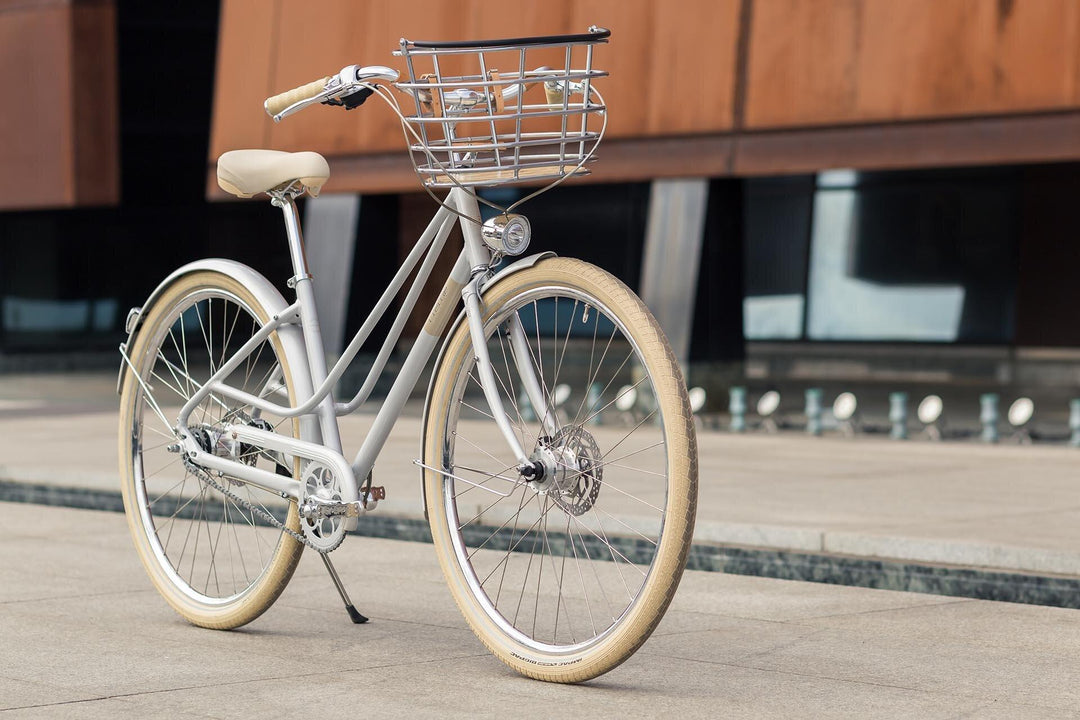 citybike creme Creme Eve 7 Dynamo Light Gray – VeloLifestyle 𝗯𝘆 𝗔𝗹𝗹𝗼 𝗩𝗲𝗹𝗼 𝗜𝗻𝗰