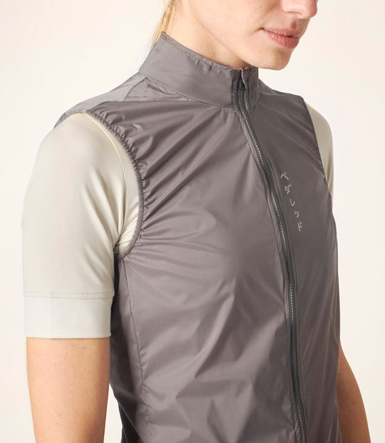 pedaled gilet PEdALED Mirai Women's Windproof Vest SS22 โ VeloLifestyle ๐ฏ๐ ๐๐น๐น๐ผ ๐ฉ๐ฒ๐น๐ผ ๐๐ป๐ฐ